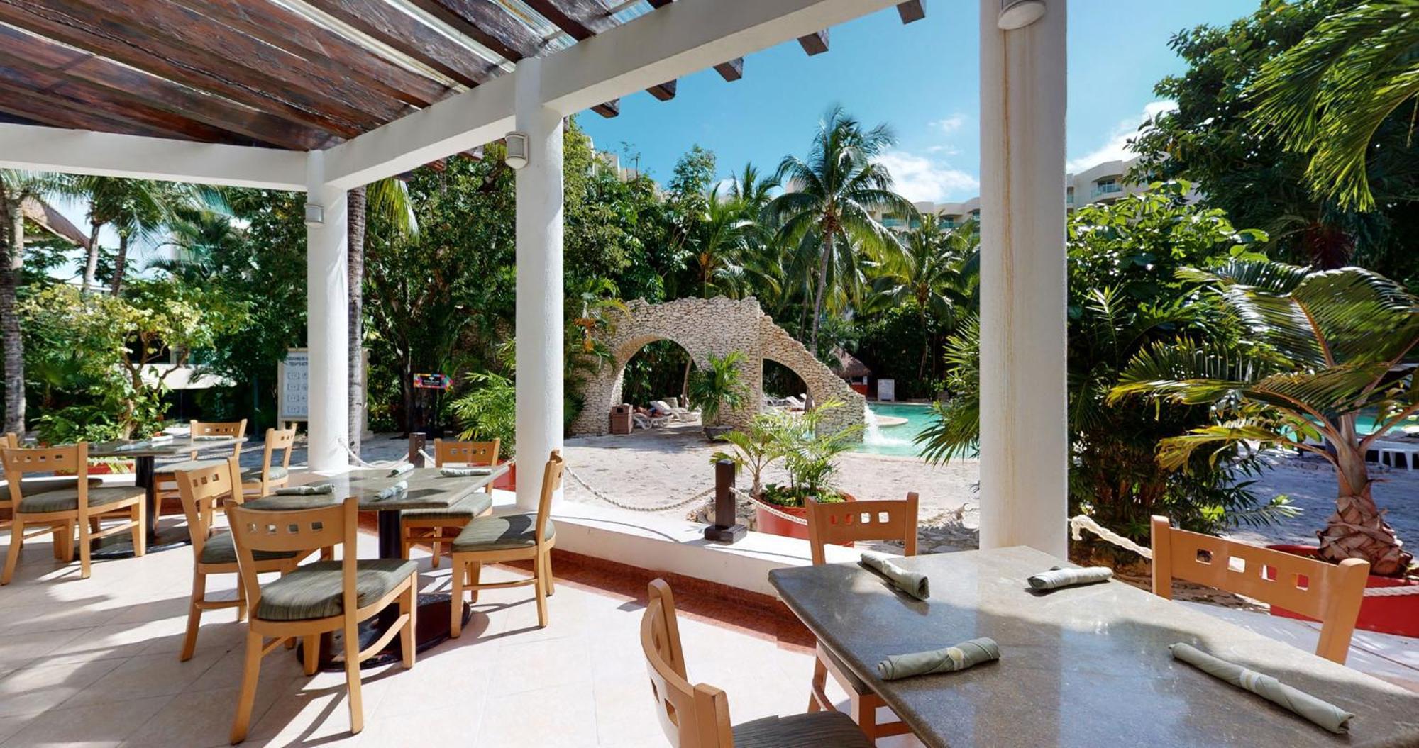 Grand Park Royal Cozumel Hotel Bagian luar foto