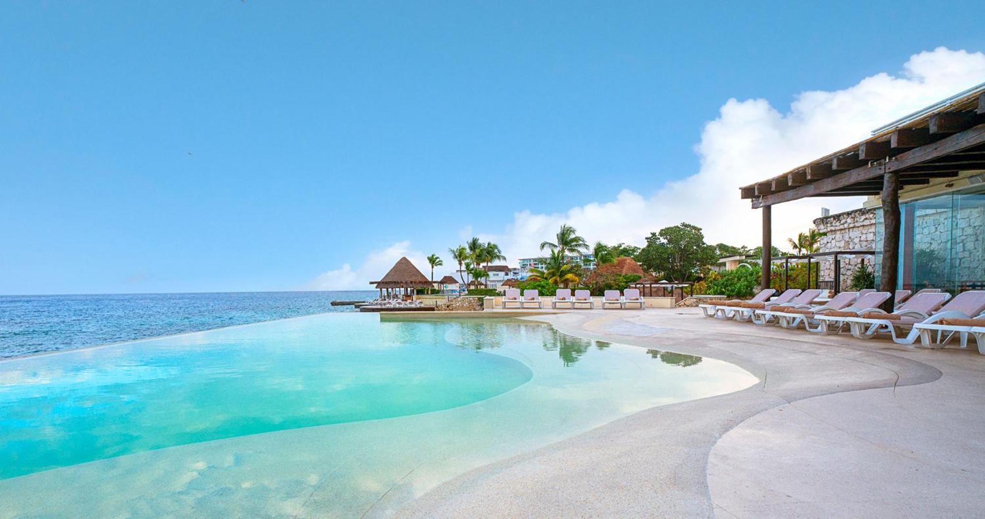 Grand Park Royal Cozumel Hotel Bagian luar foto