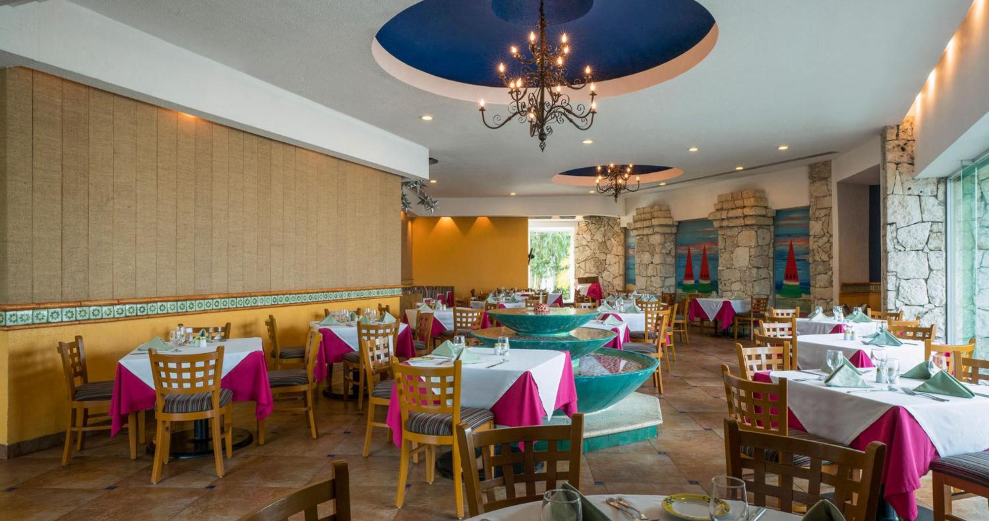 Grand Park Royal Cozumel Hotel Bagian luar foto